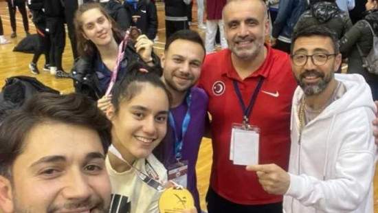 Başlık  Millî Sporcularımız Dilara Arslan Türkiye 🥉